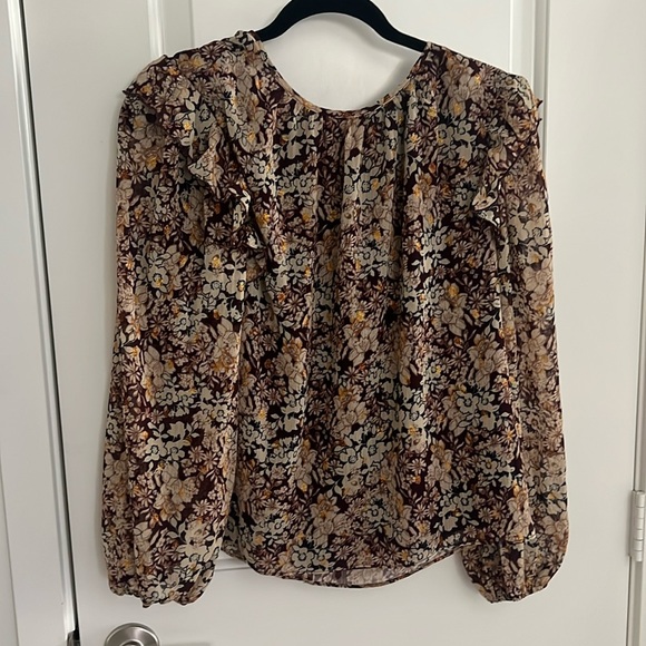 Moodie long sleeve lightweight, sheer top - Picture 1 of 4